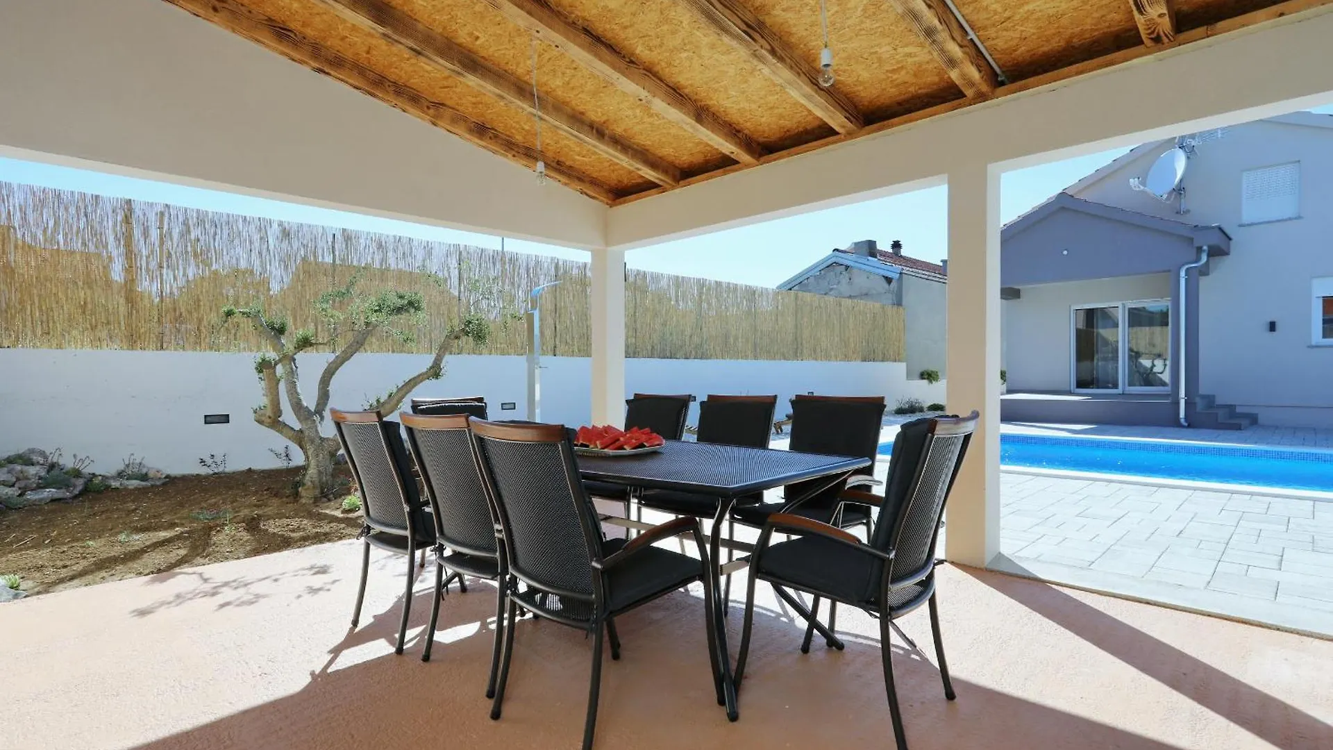 Holiday Home Fjaka With Swimming Pool Pridraga