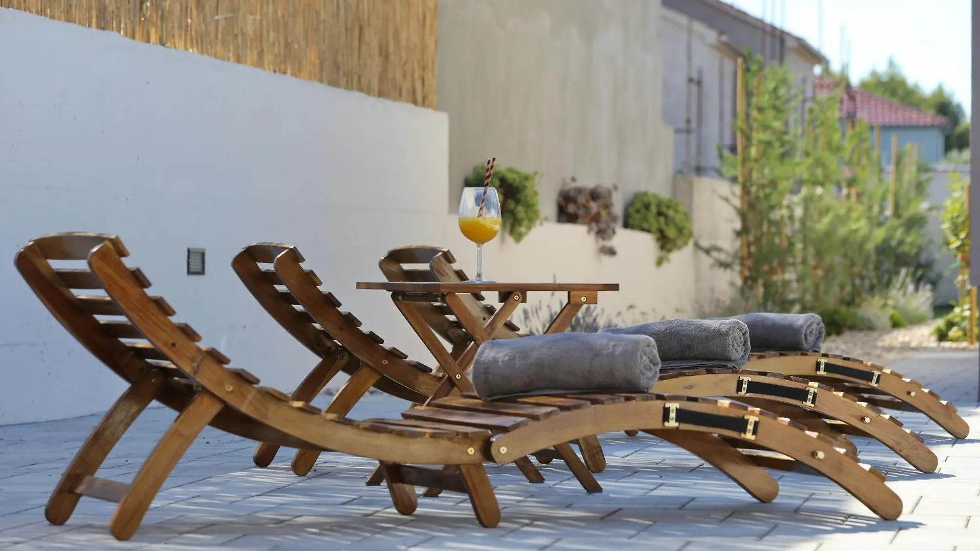 Holiday Home Fjaka With Swimming Pool Pridraga