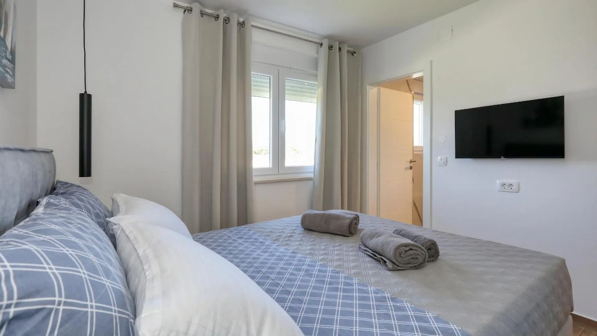 Holiday Home Fjaka With Swimming Pool Pridraga 0*,  Croatia