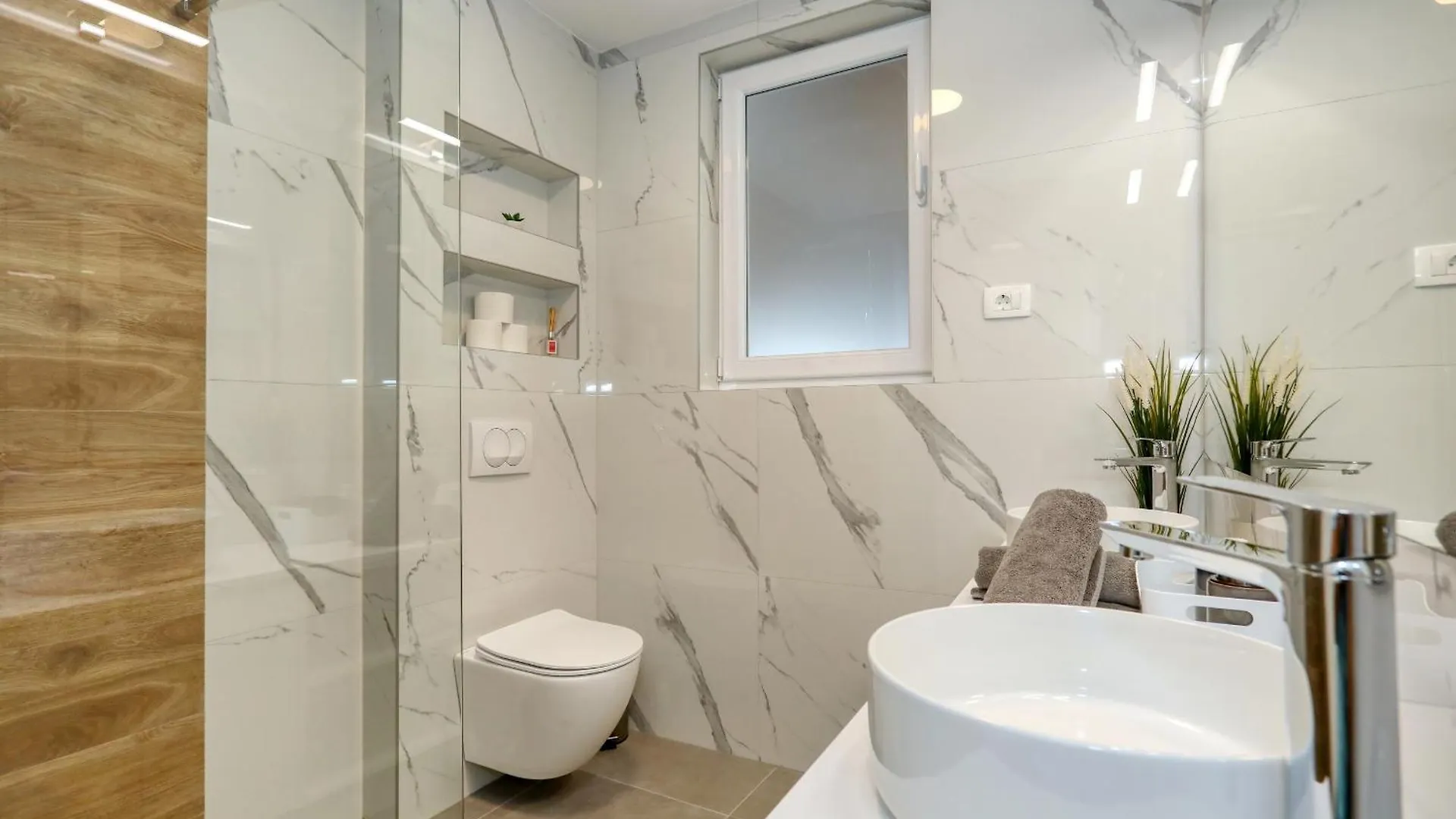 Holiday Home Fjaka With Swimming Pool Pridraga